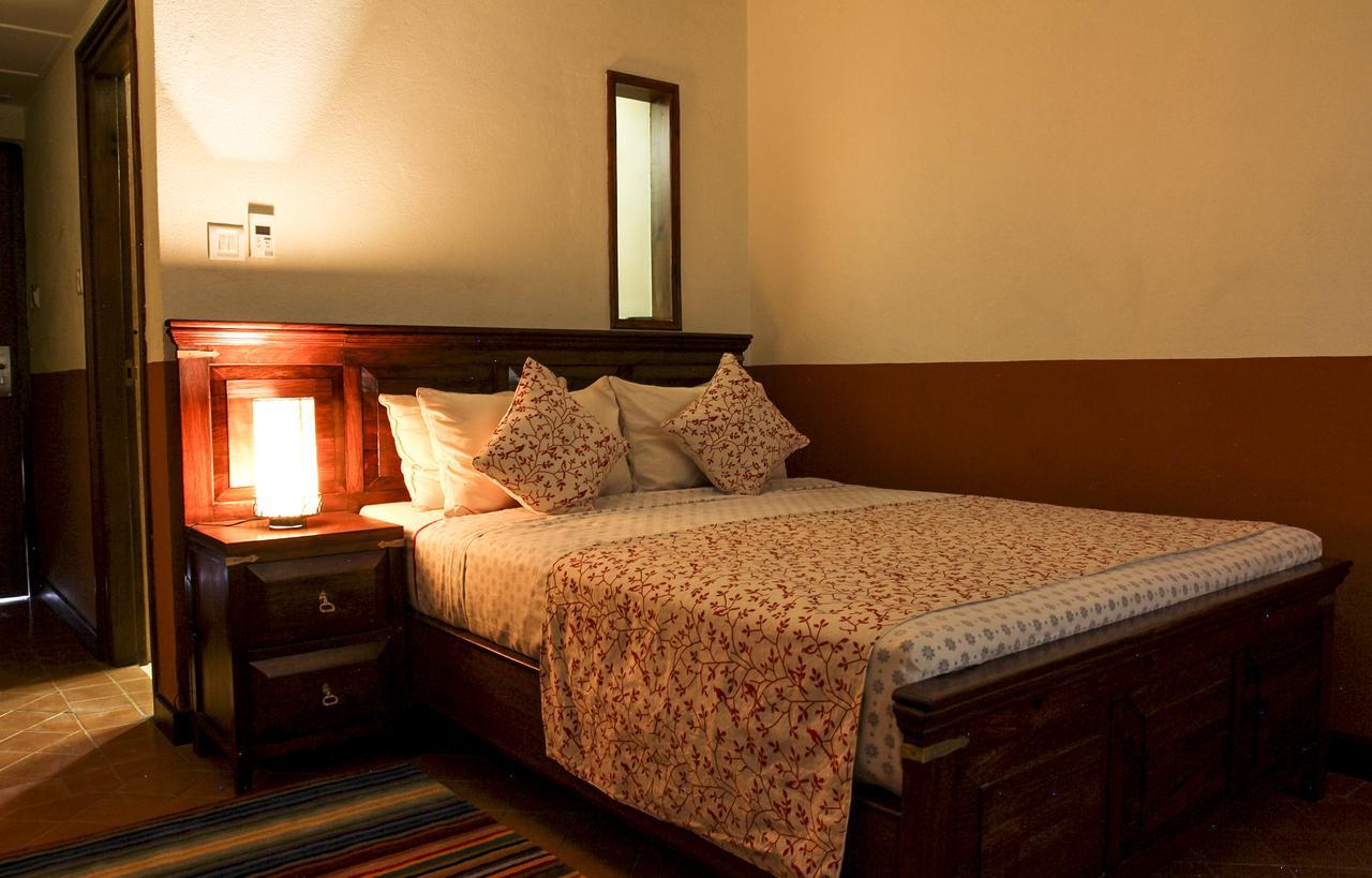 Traditional Comfort Boutique Hotel Катманду Екстер'єр фото