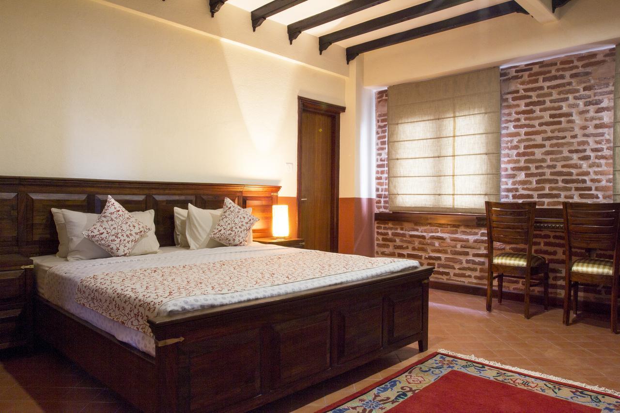 Traditional Comfort Boutique Hotel Катманду Екстер'єр фото