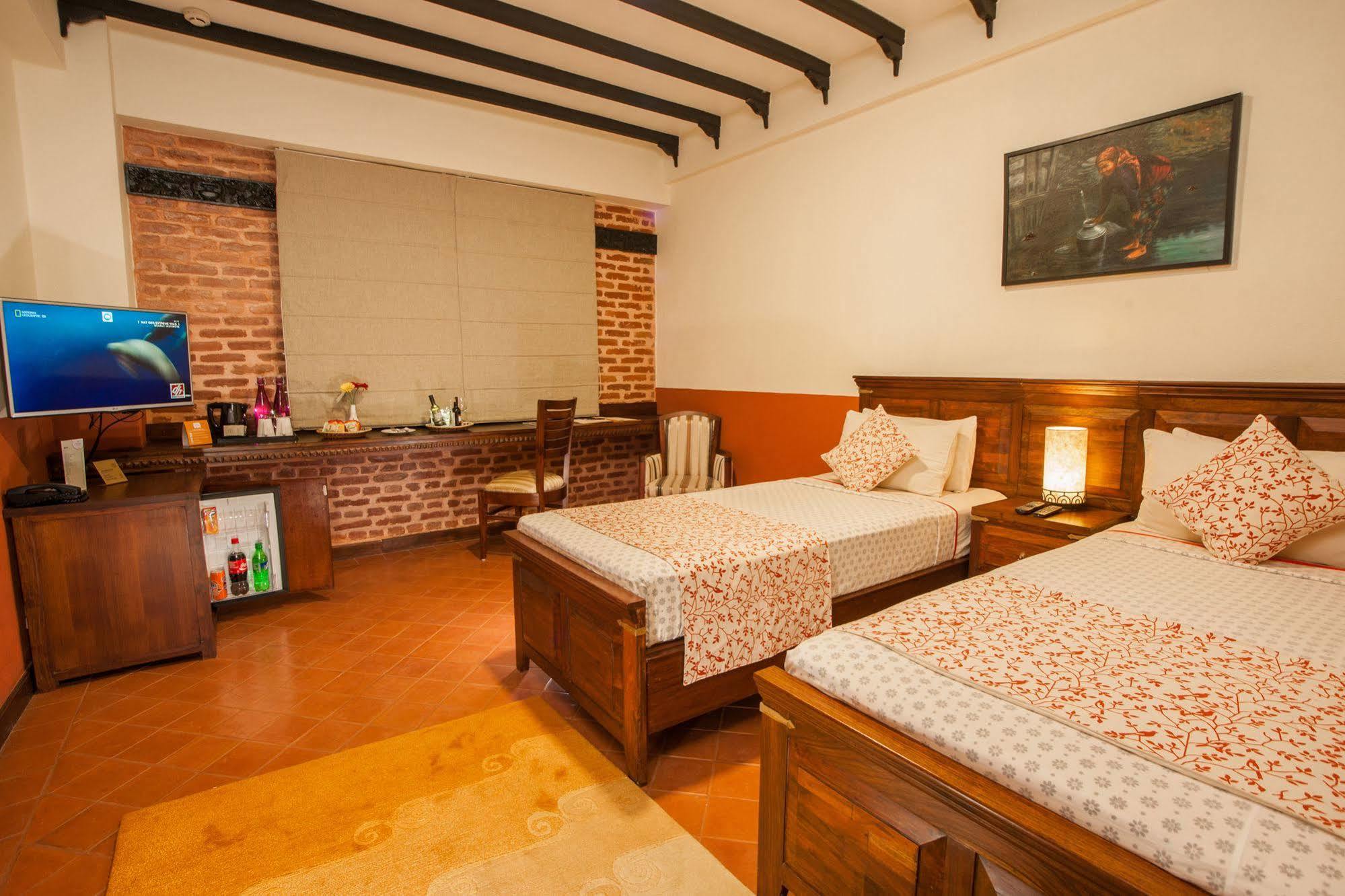 Traditional Comfort Boutique Hotel Катманду Екстер'єр фото